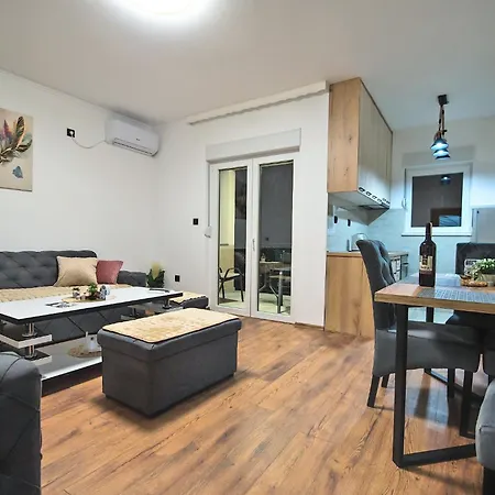 Sidro1 Villa